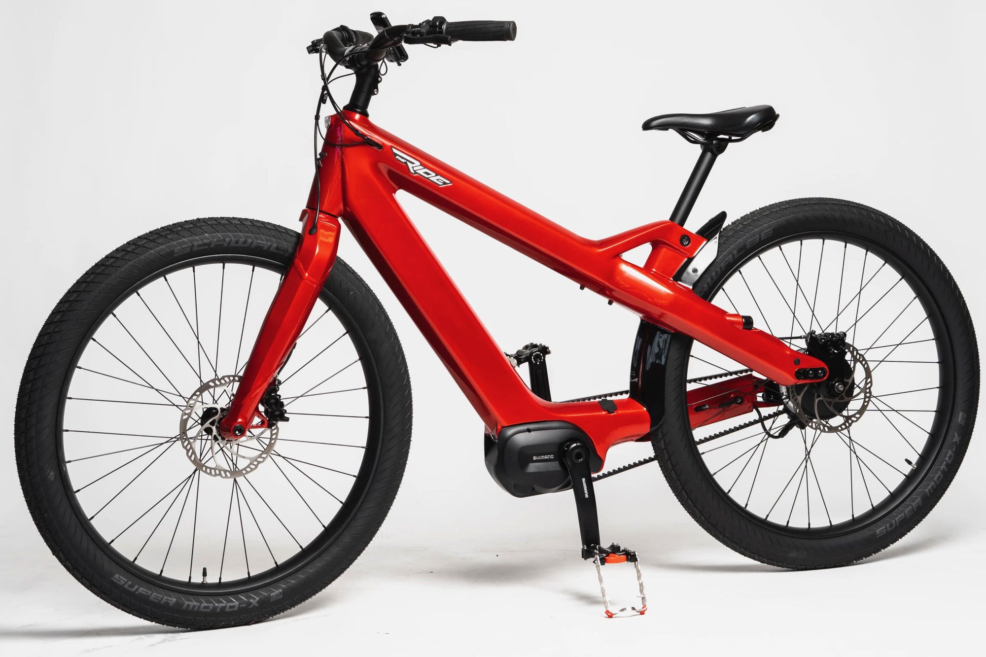 New Atlas: Radiant Carbon ebike sports designer pedigree and asymmetric frame